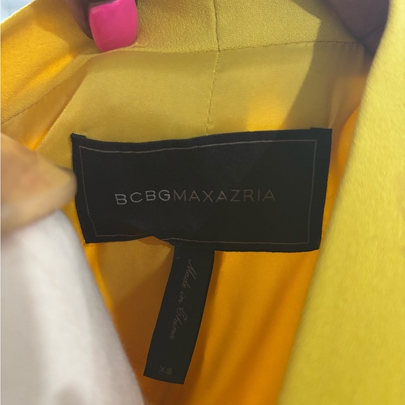 BCBG Maxazria Canary Yellow Women's Dress Blazer-size XS - Picture 8 of 8